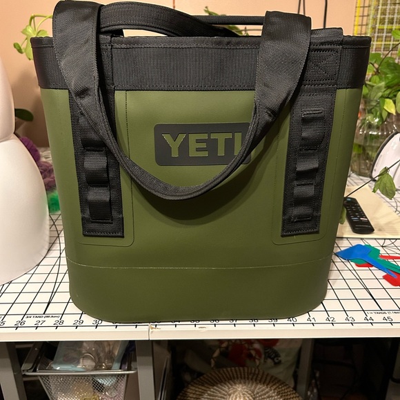 Yeti Olive and Black Tote Bag - Picture 2 of 3